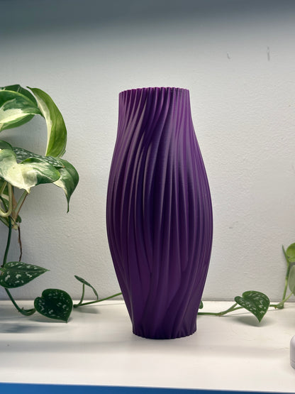 Vase organique fait main, vase décoratif aux courbes douces — vue 2