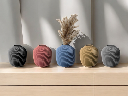 Vase Mac fait main, forme généreuse et sculpturale